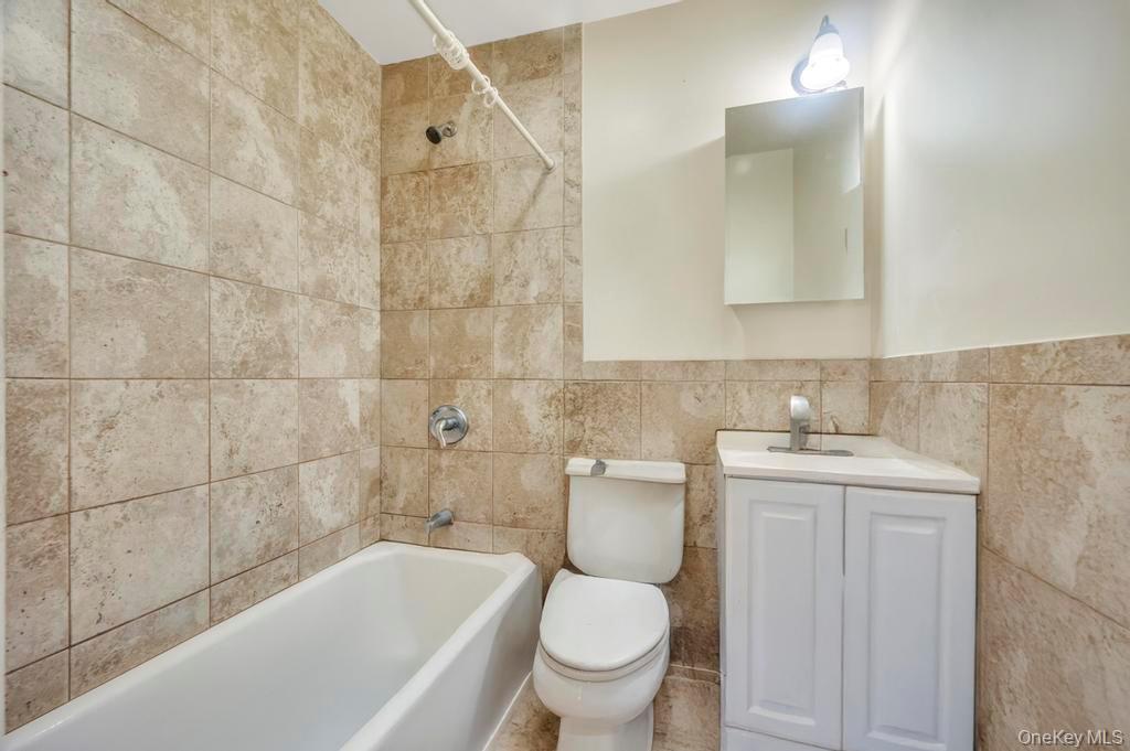 323 Barbey Street, Brooklyn, NY 11207