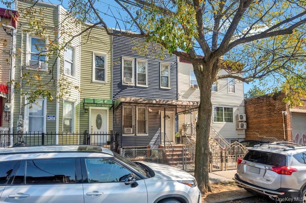 323 Barbey Street, Brooklyn, NY 11207
