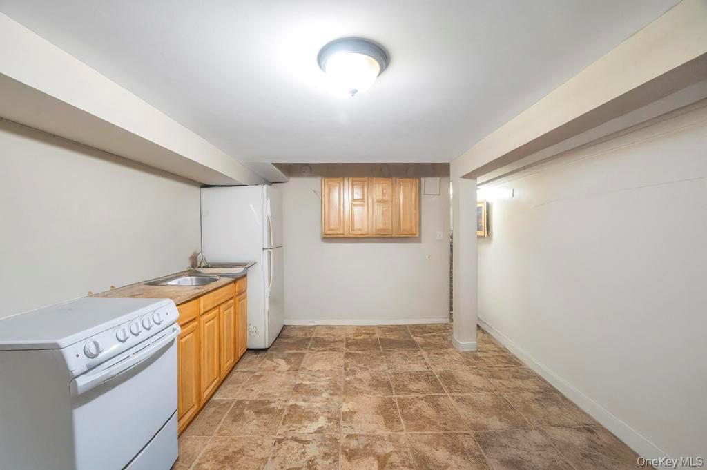 323 Barbey Street, Brooklyn, NY 11207