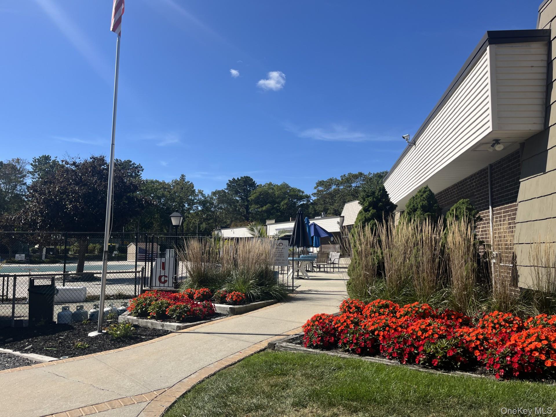 129 Golf Lane, Medford, NY 11763