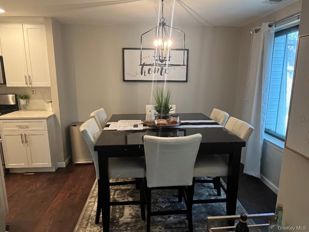 129 Golf Lane, Medford, NY 11763