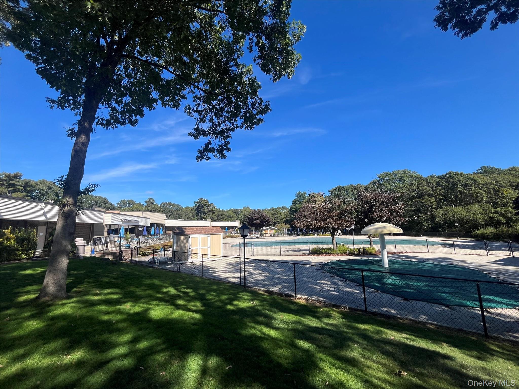 129 Golf Lane, Medford, NY 11763