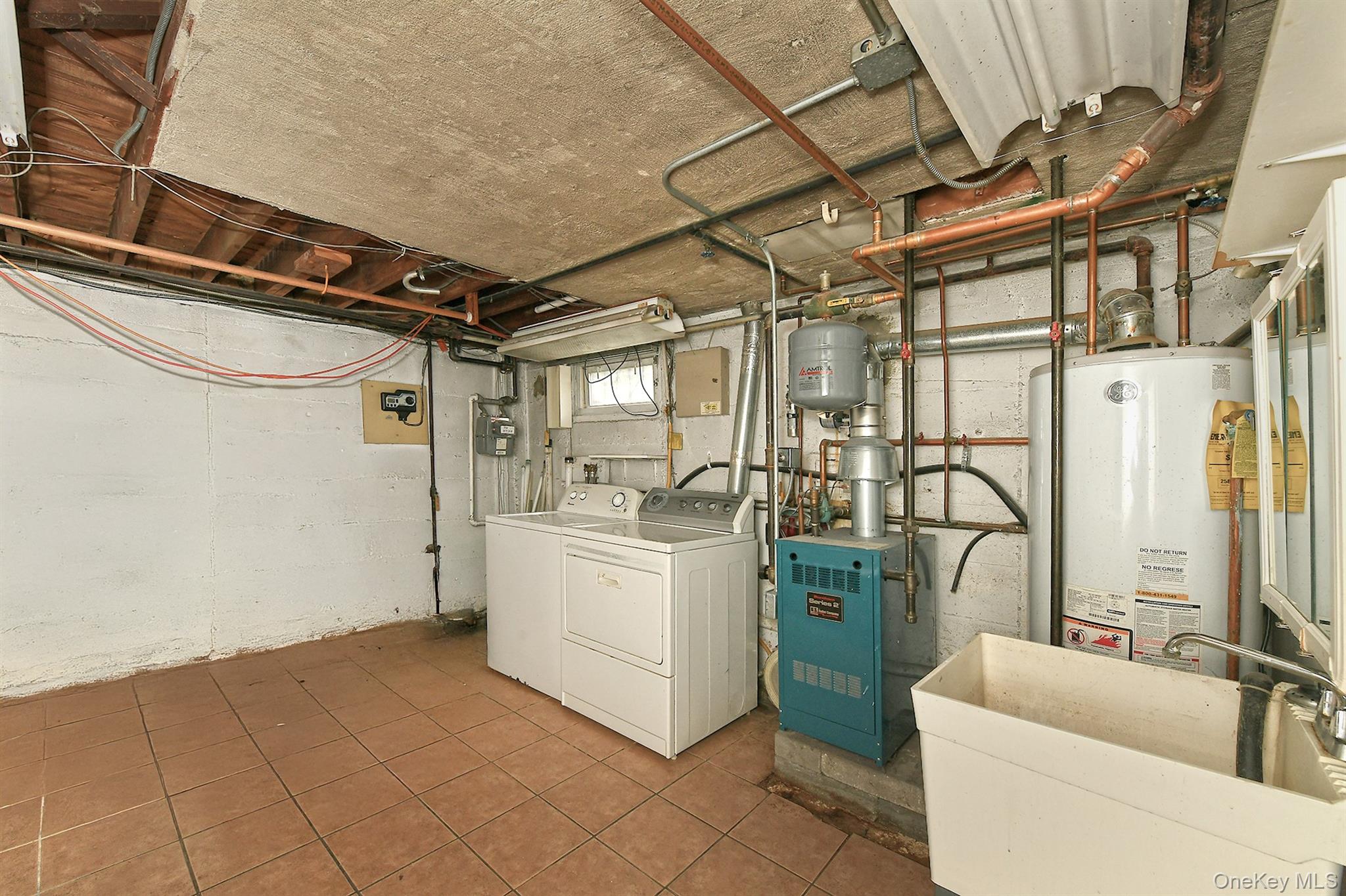 147 Brookside Drive, Valley Stream, NY 11581