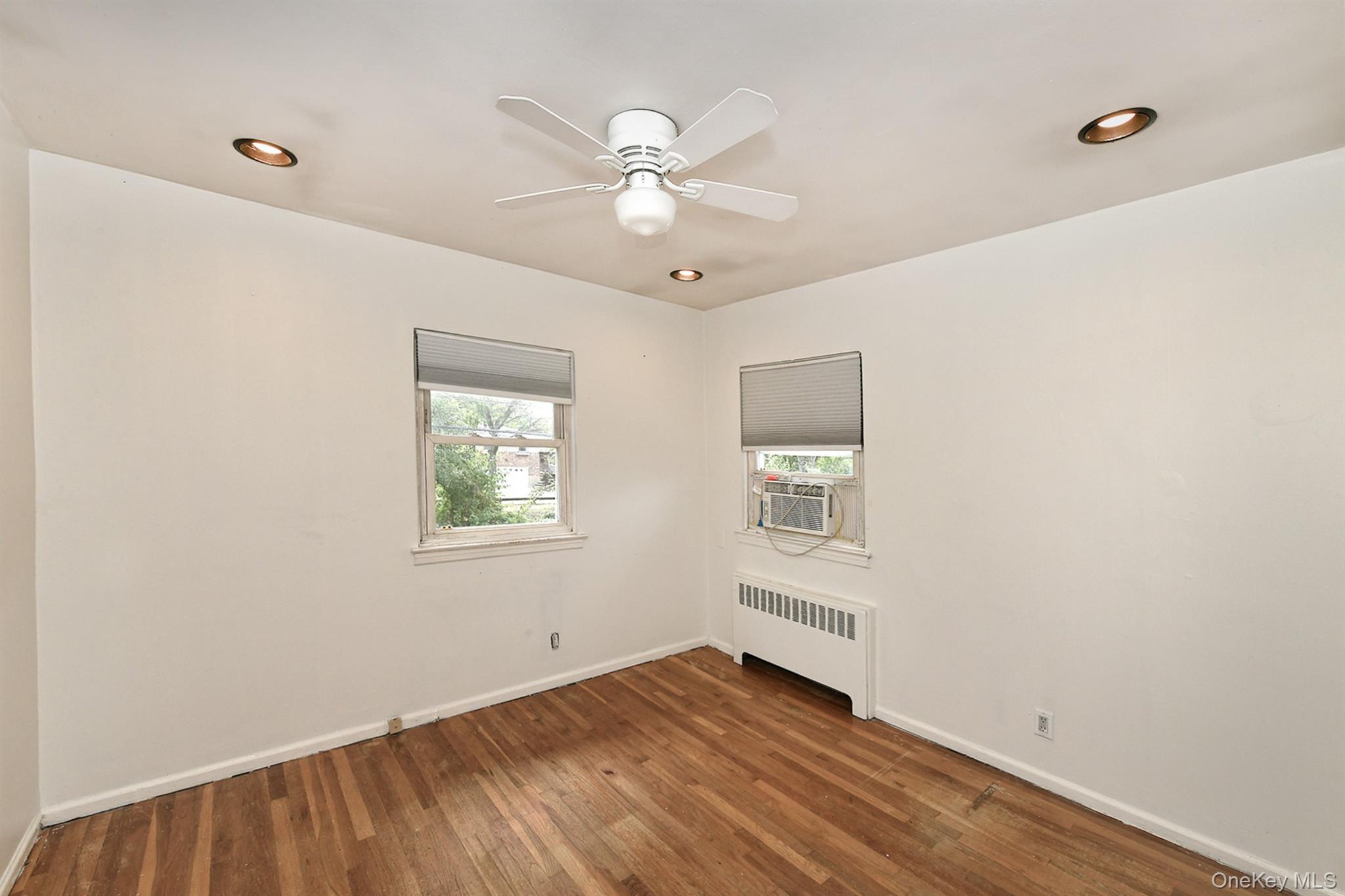 147 Brookside Drive, Valley Stream, NY 11581