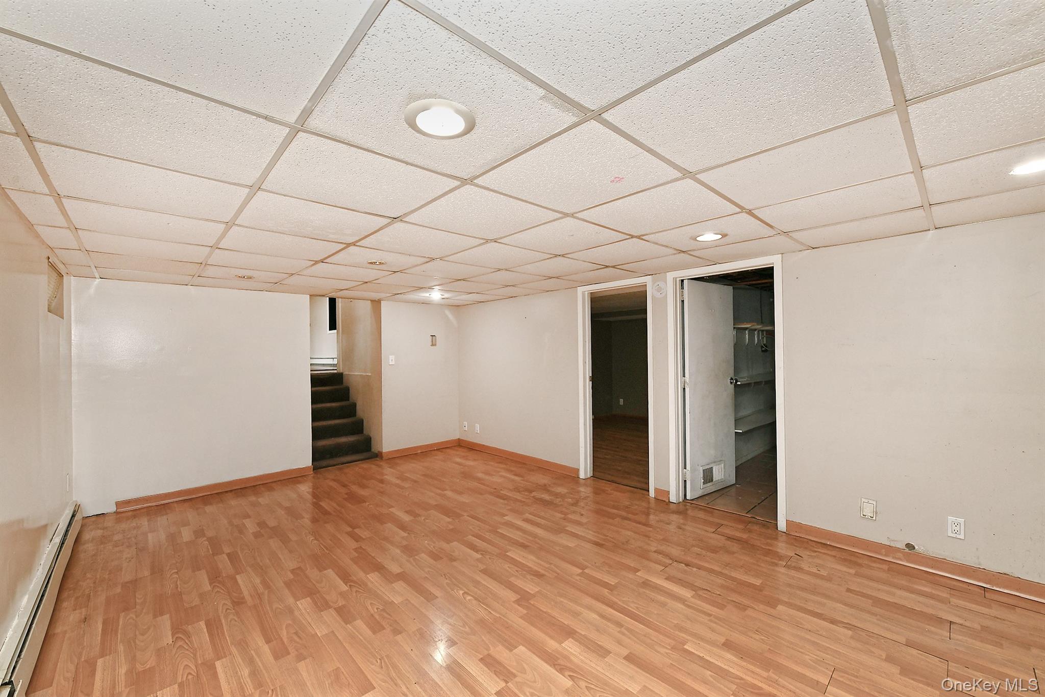 147 Brookside Drive, Valley Stream, NY 11581