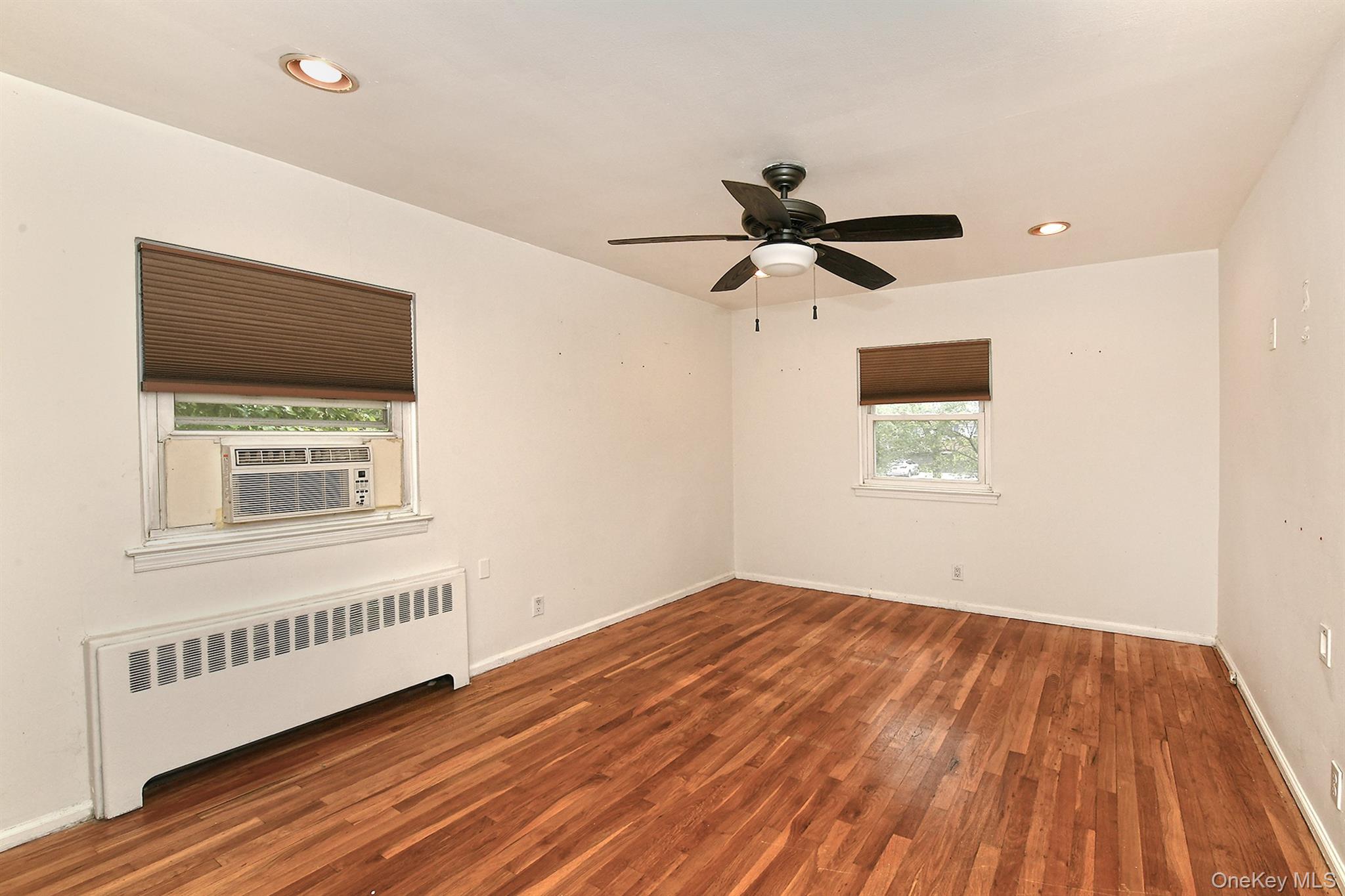 147 Brookside Drive, Valley Stream, NY 11581