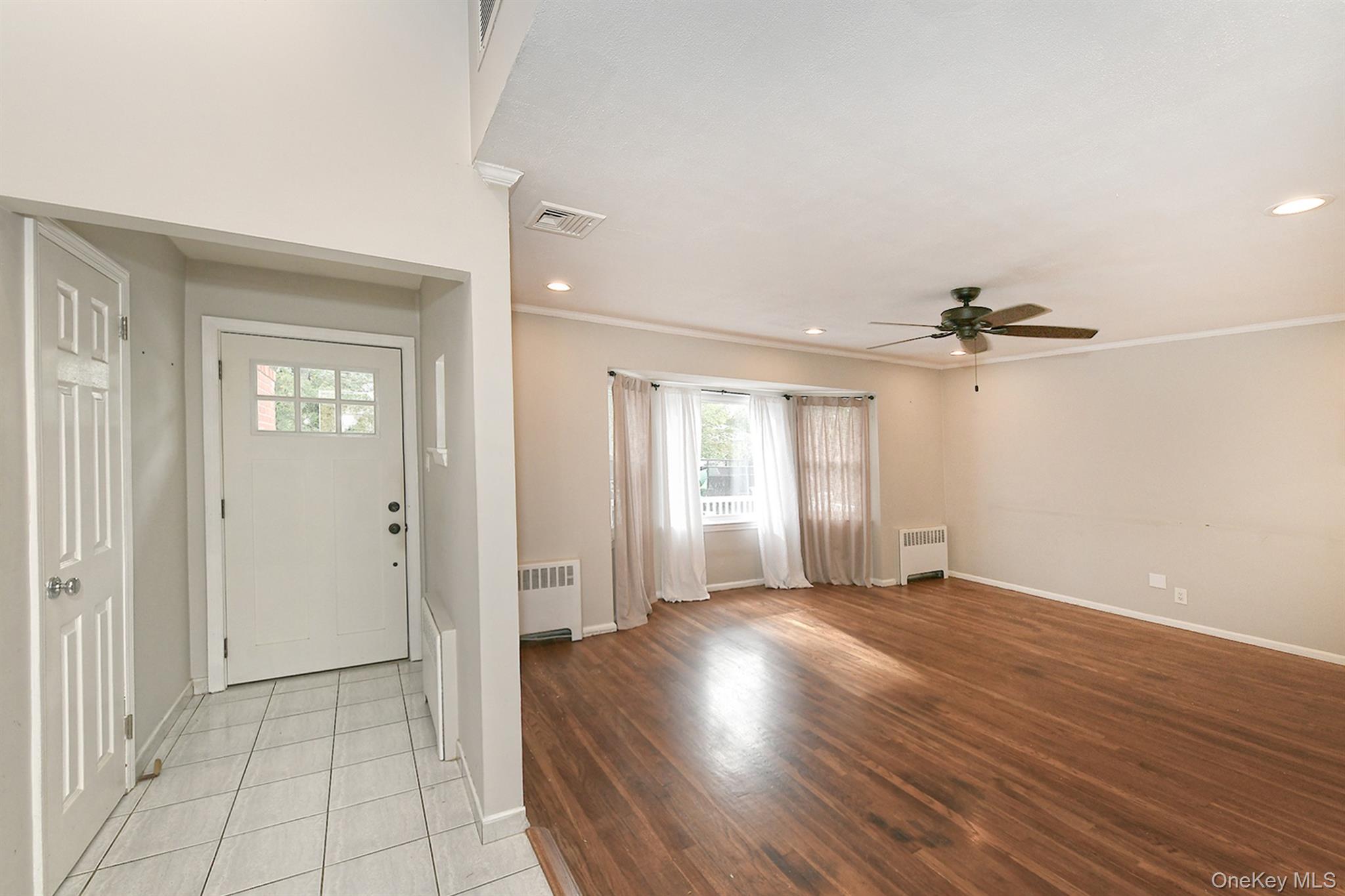 147 Brookside Drive, Valley Stream, NY 11581