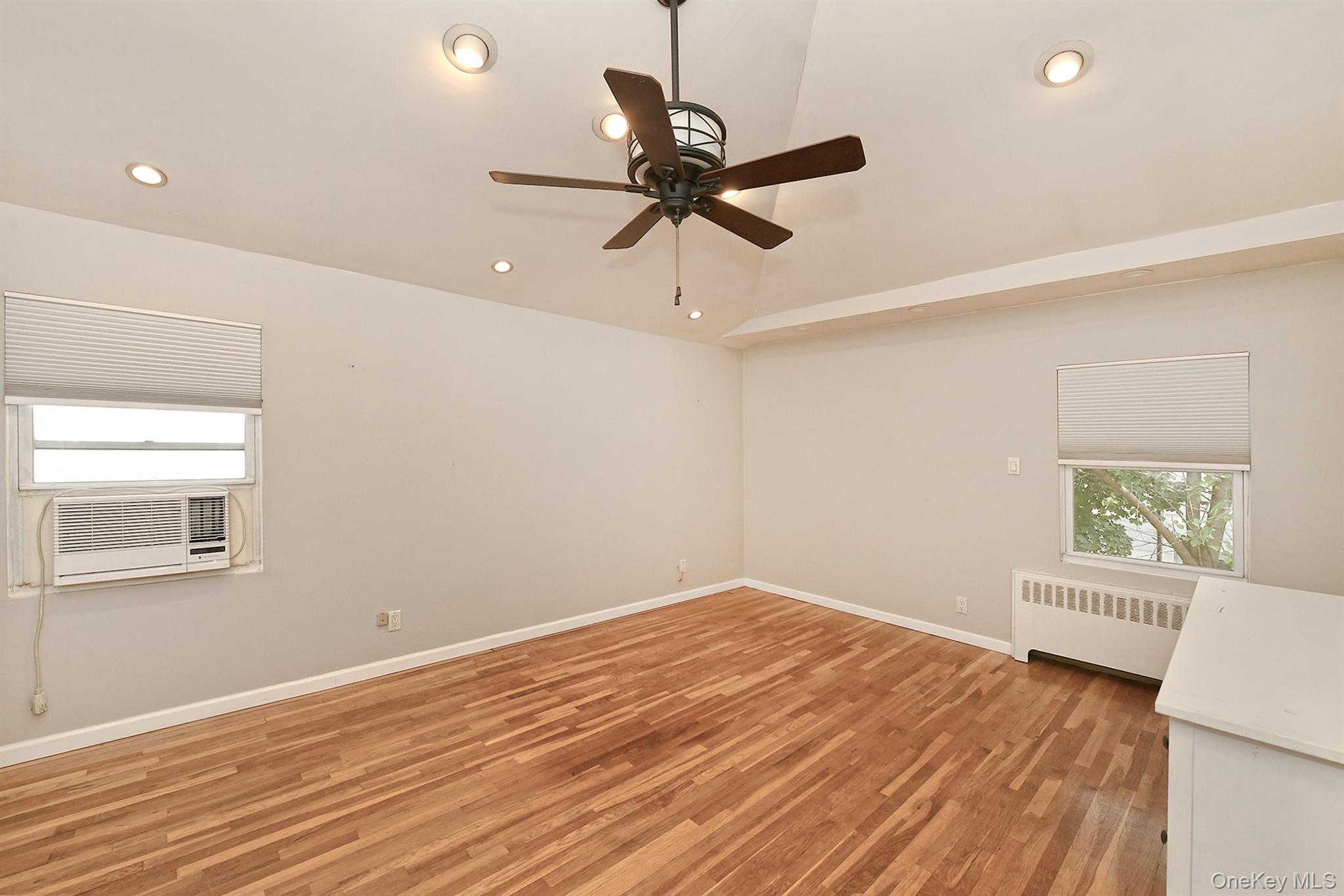 147 Brookside Drive, Valley Stream, NY 11581