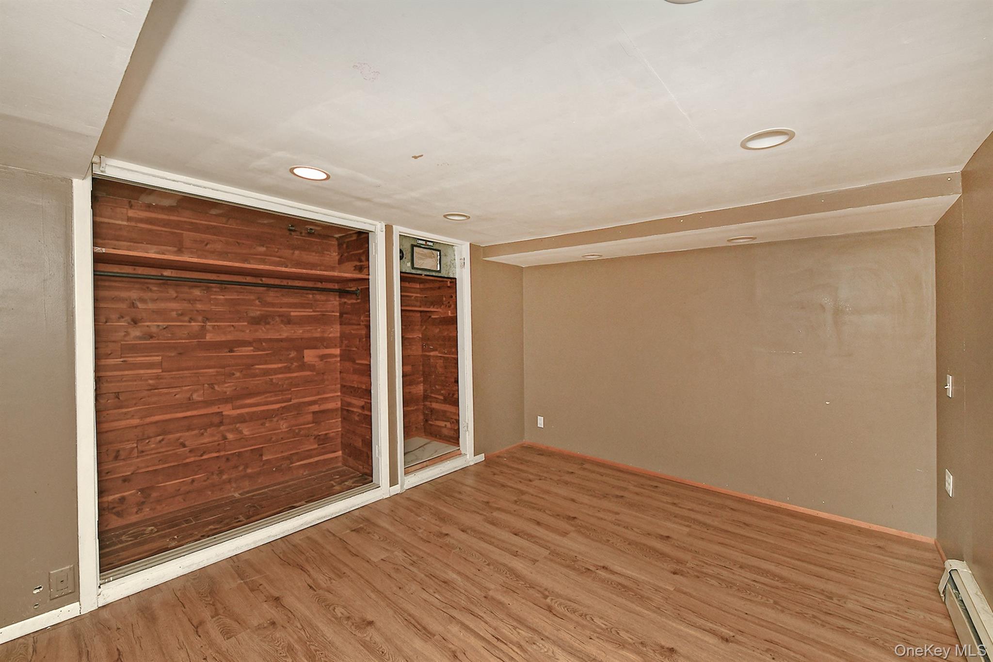 147 Brookside Drive, Valley Stream, NY 11581