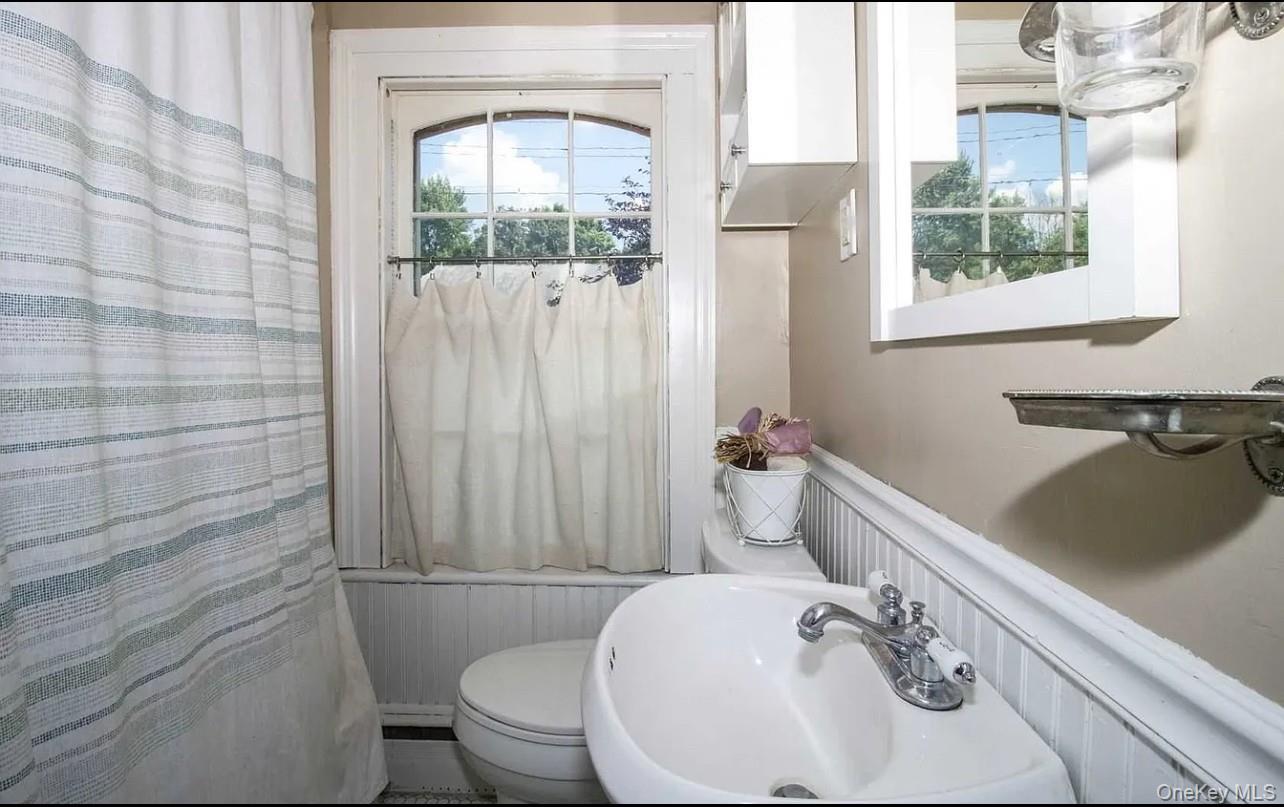 532 Washington Avenue, Beacon, NY 12508