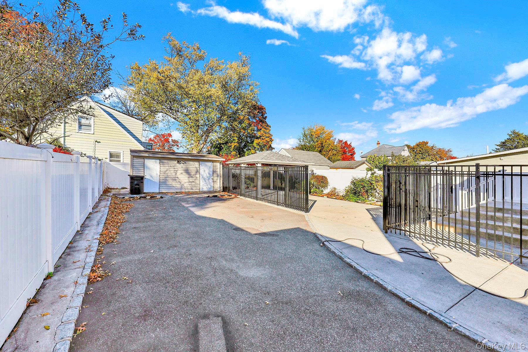 94 Woods Avenue, Roosevelt, NY 11575