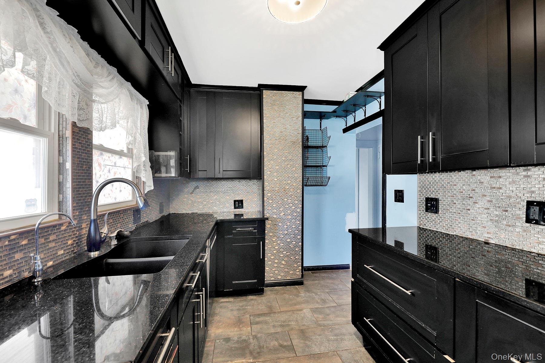 94 Woods Avenue, Roosevelt, NY 11575