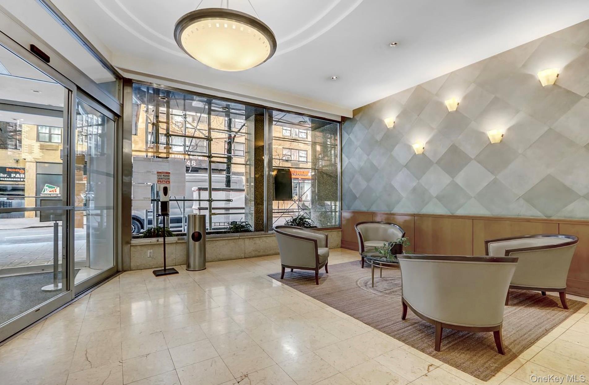 301 E 48th Street # 2C, New York (Manhattan), NY 10017