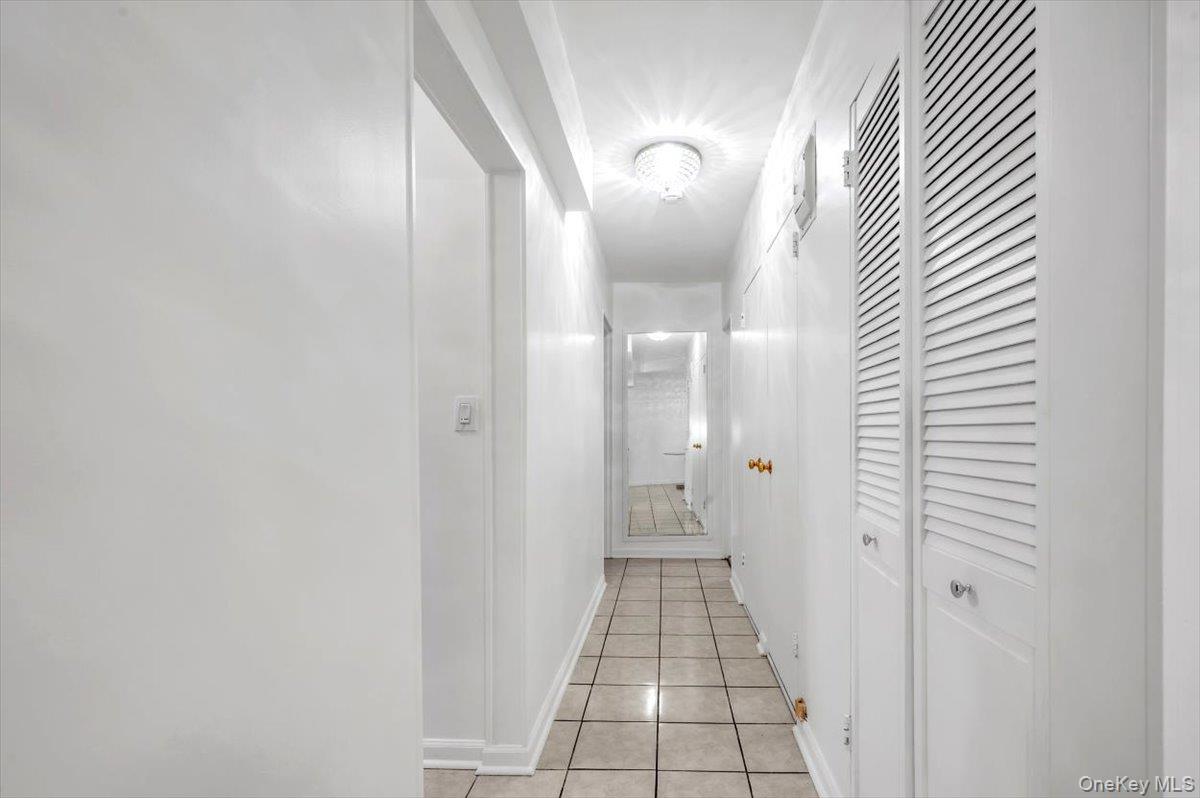 301 E 48th Street # 2C, New York (Manhattan), NY 10017