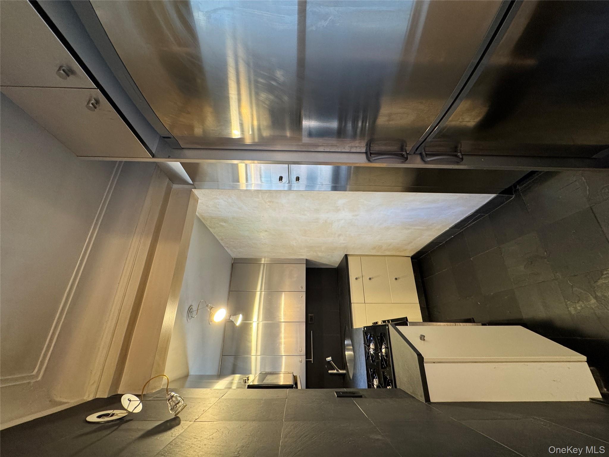 333 E 53rd Street # 5C, New York (Manhattan), NY 10022