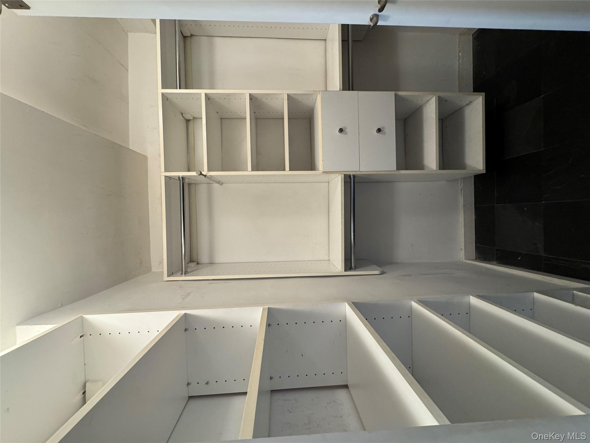 333 E 53rd Street # 5C, New York (Manhattan), NY 10022