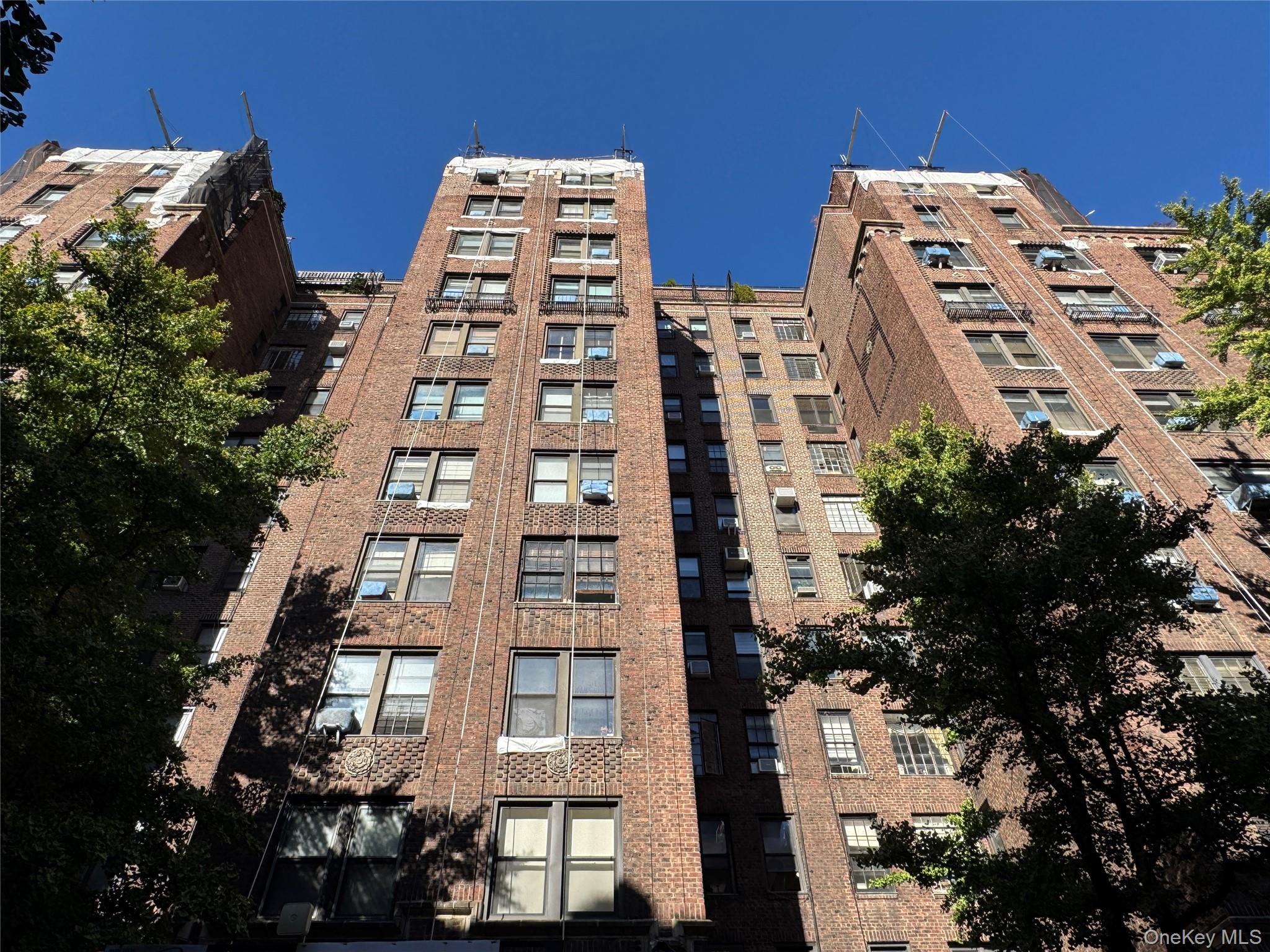 333 E 53rd Street # 5C, New York (Manhattan), NY 10022