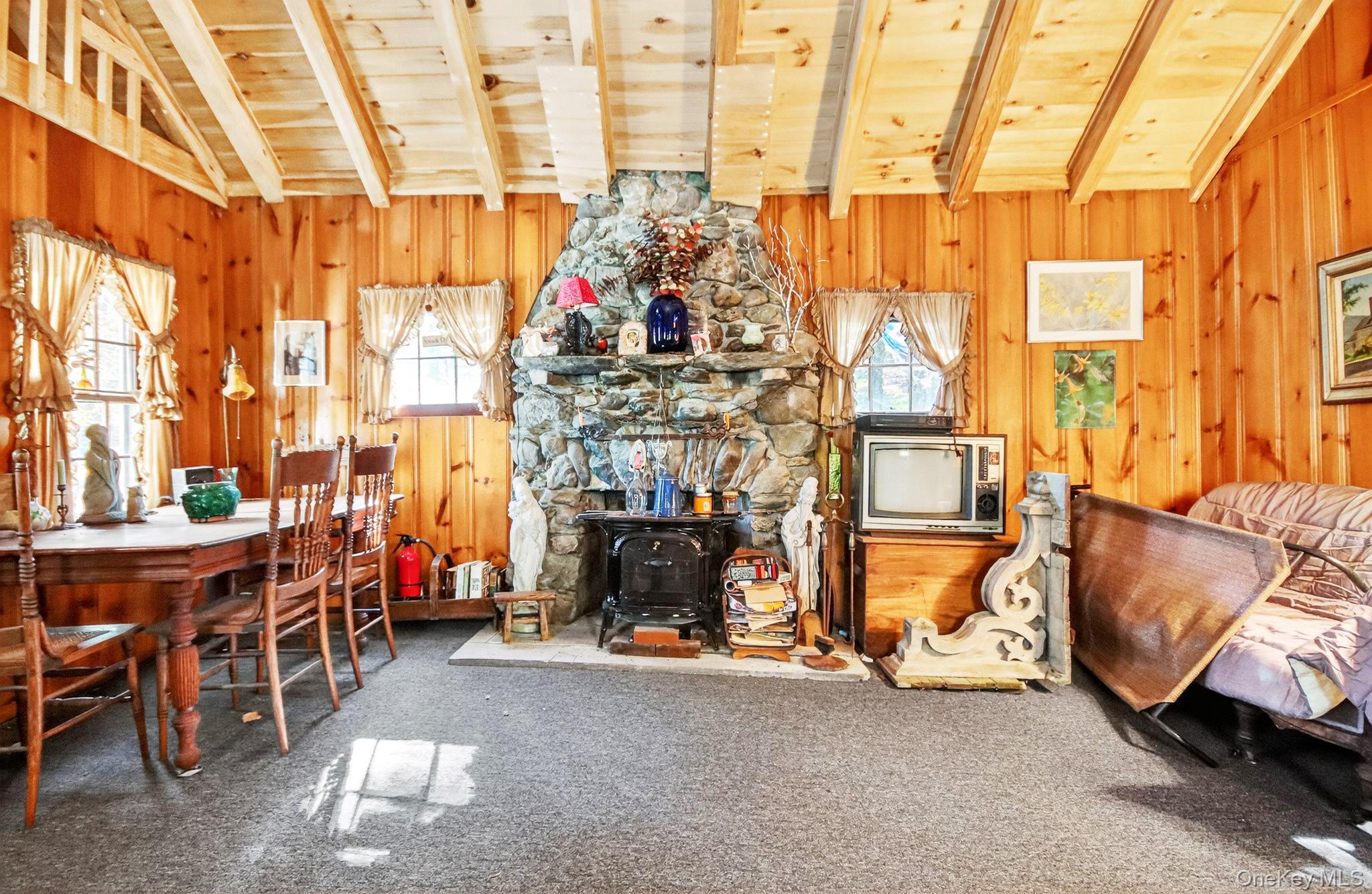 251 Overlook Drive, Hillsdale, NY 12529