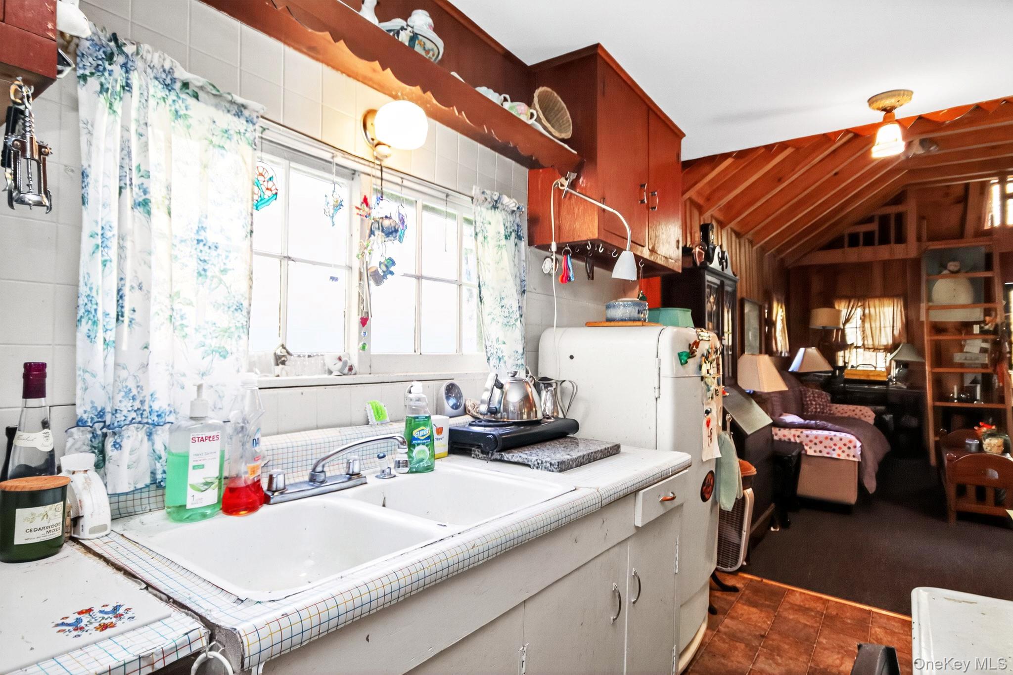 251 Overlook Drive, Hillsdale, NY 12529