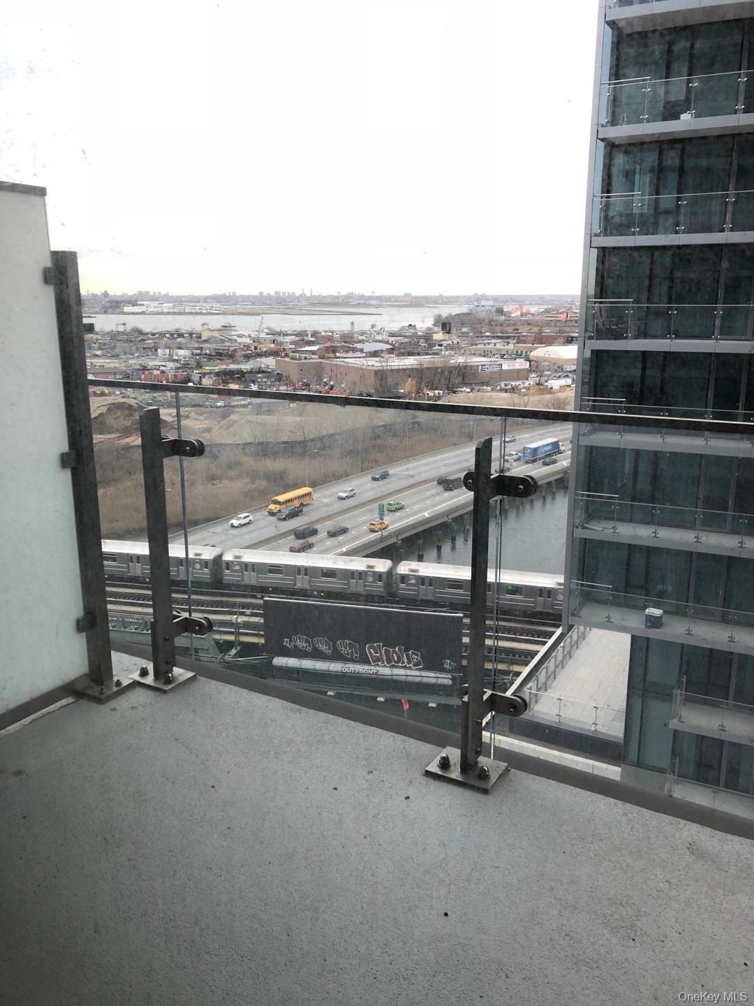 131-03 40th Road # 15L, Flushing, NY 11354