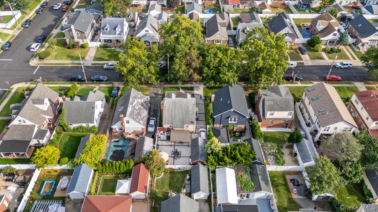 21 Jasper Street, Valley Stream, NY 11580