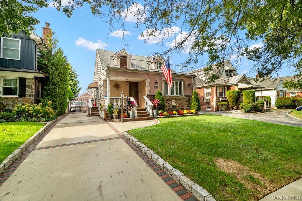 21 Jasper Street, Valley Stream, NY 11580