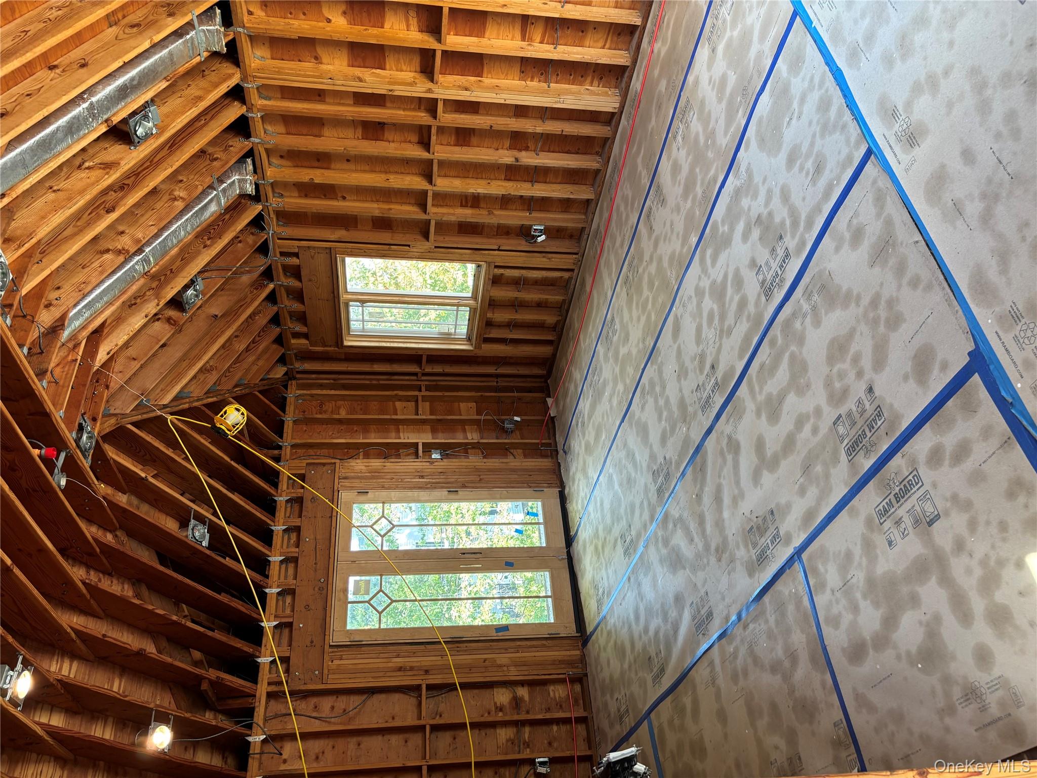 254-04 W End Drive, Little Neck, NY 11362