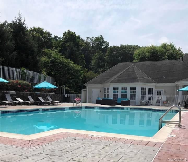 527 Viewpoint Terrace, Peekskill, NY 10566