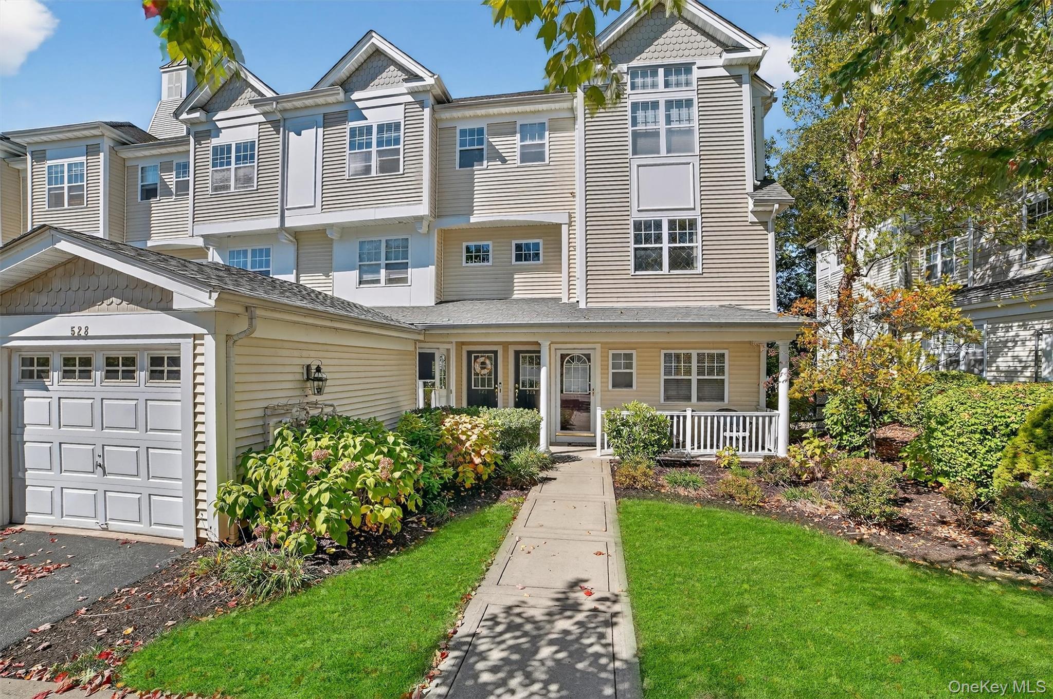 527 Viewpoint Terrace, Peekskill, NY 10566