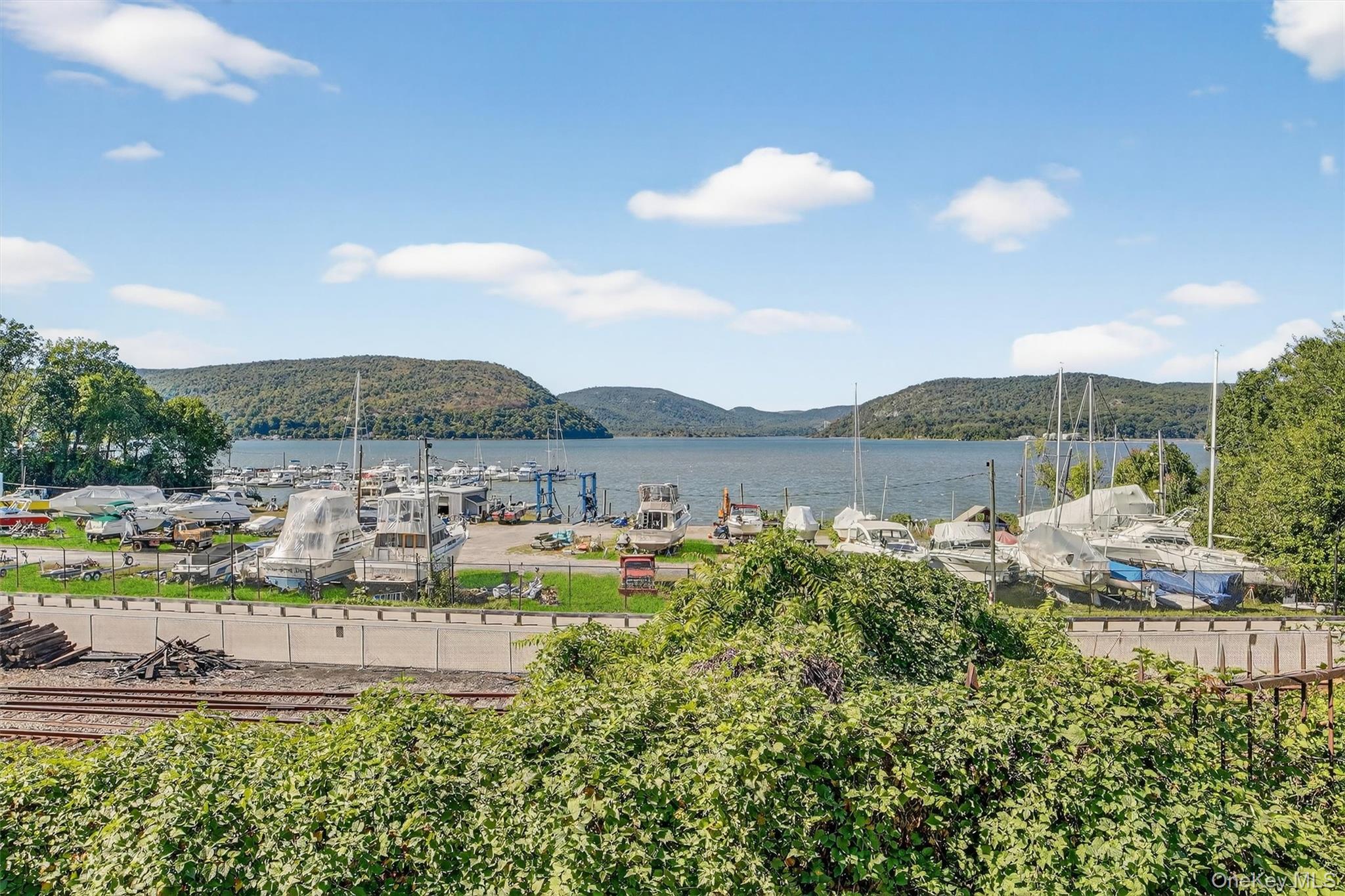 527 Viewpoint Terrace, Peekskill, NY 10566