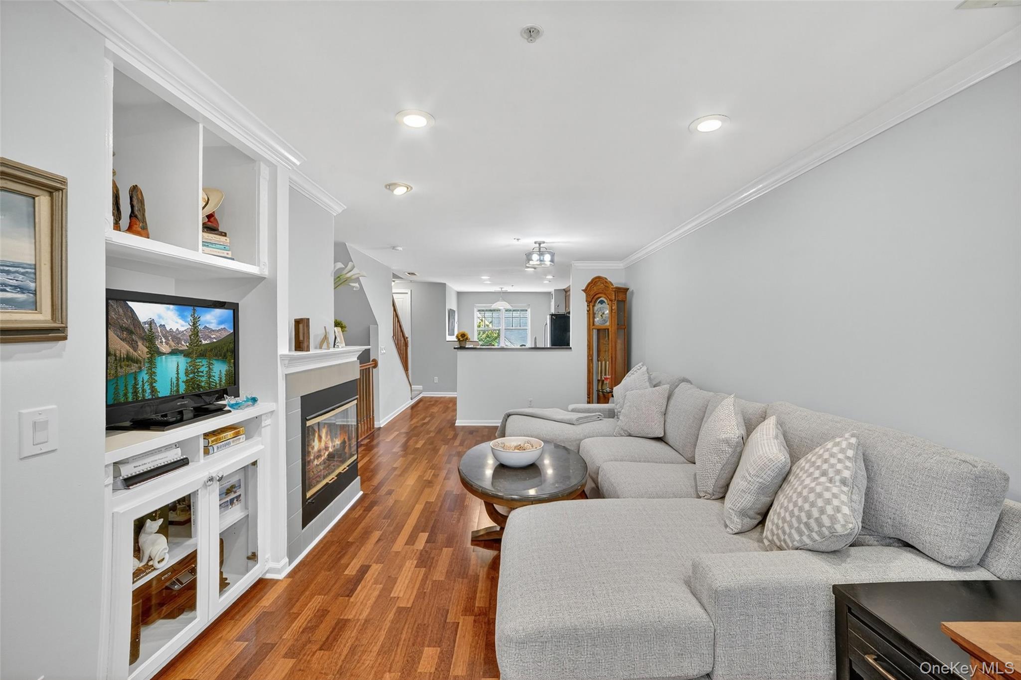 527 Viewpoint Terrace, Peekskill, NY 10566