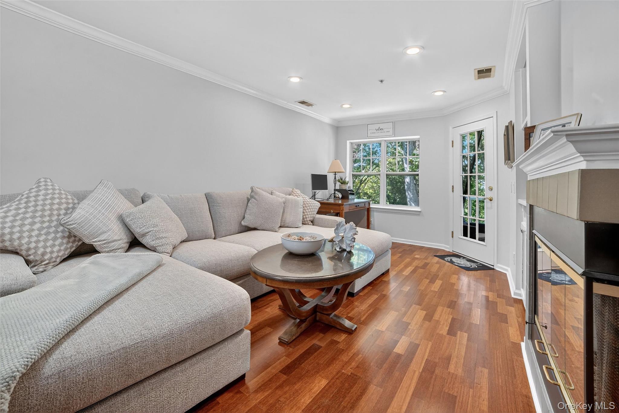 527 Viewpoint Terrace, Peekskill, NY 10566