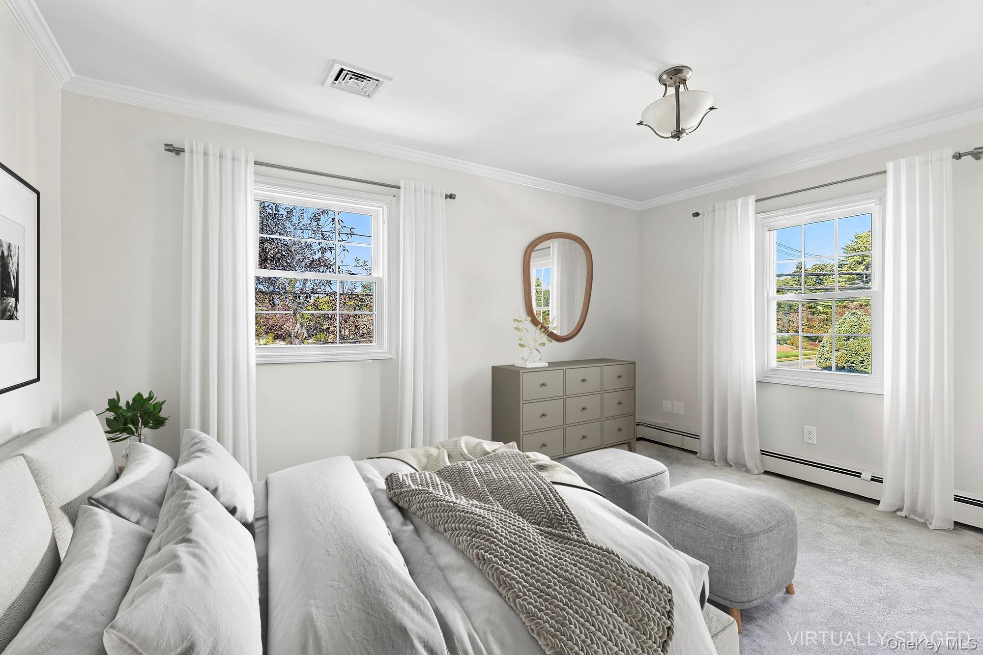 82 Lakeview Avenue, Rockville Centre, NY 11570