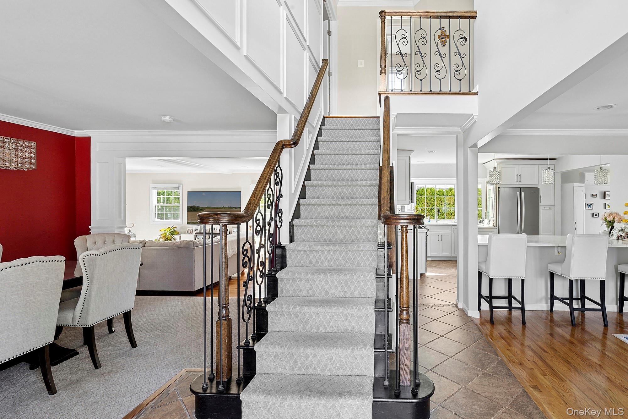 82 Lakeview Avenue, Rockville Centre, NY 11570