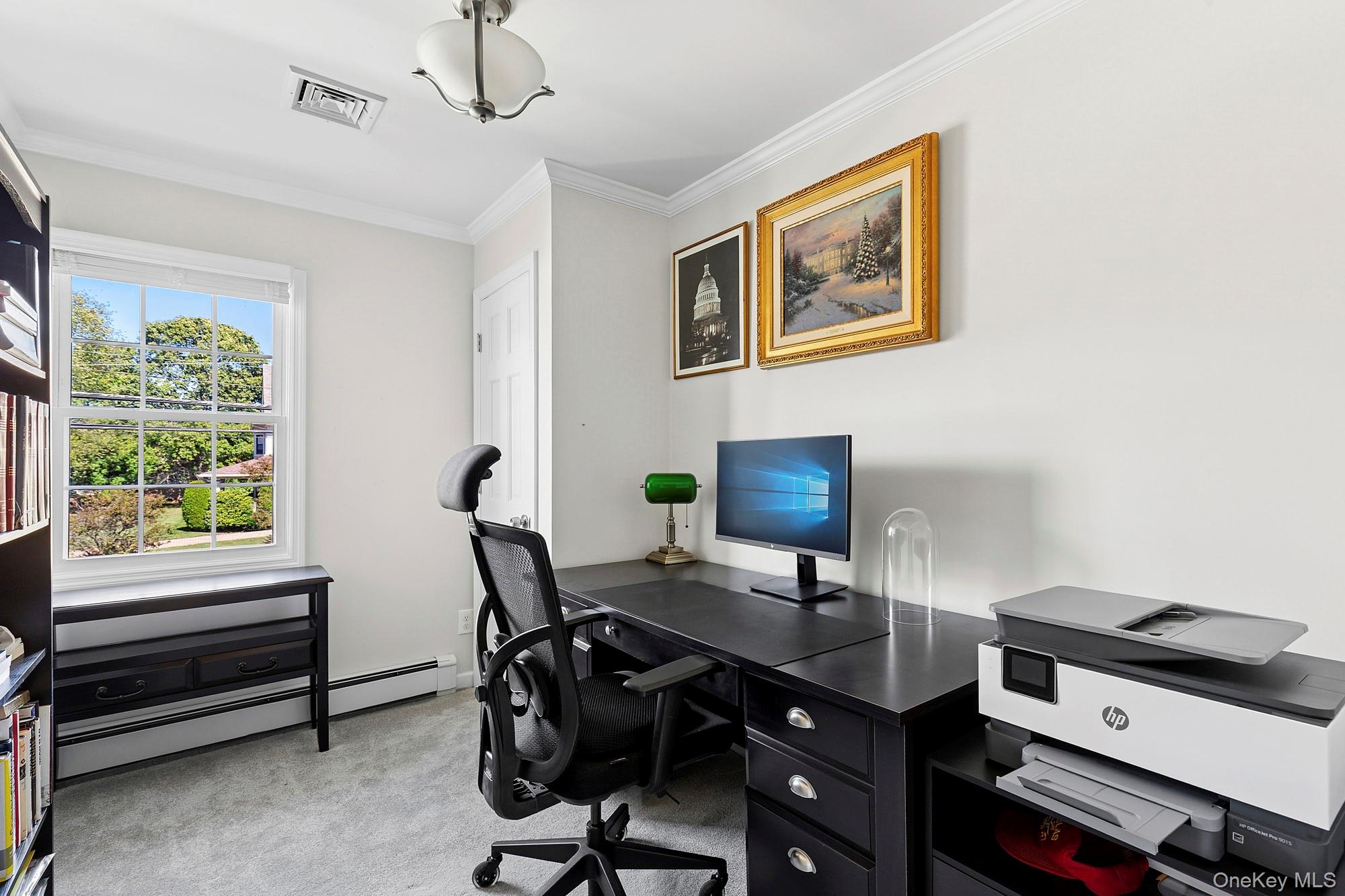 82 Lakeview Avenue, Rockville Centre, NY 11570