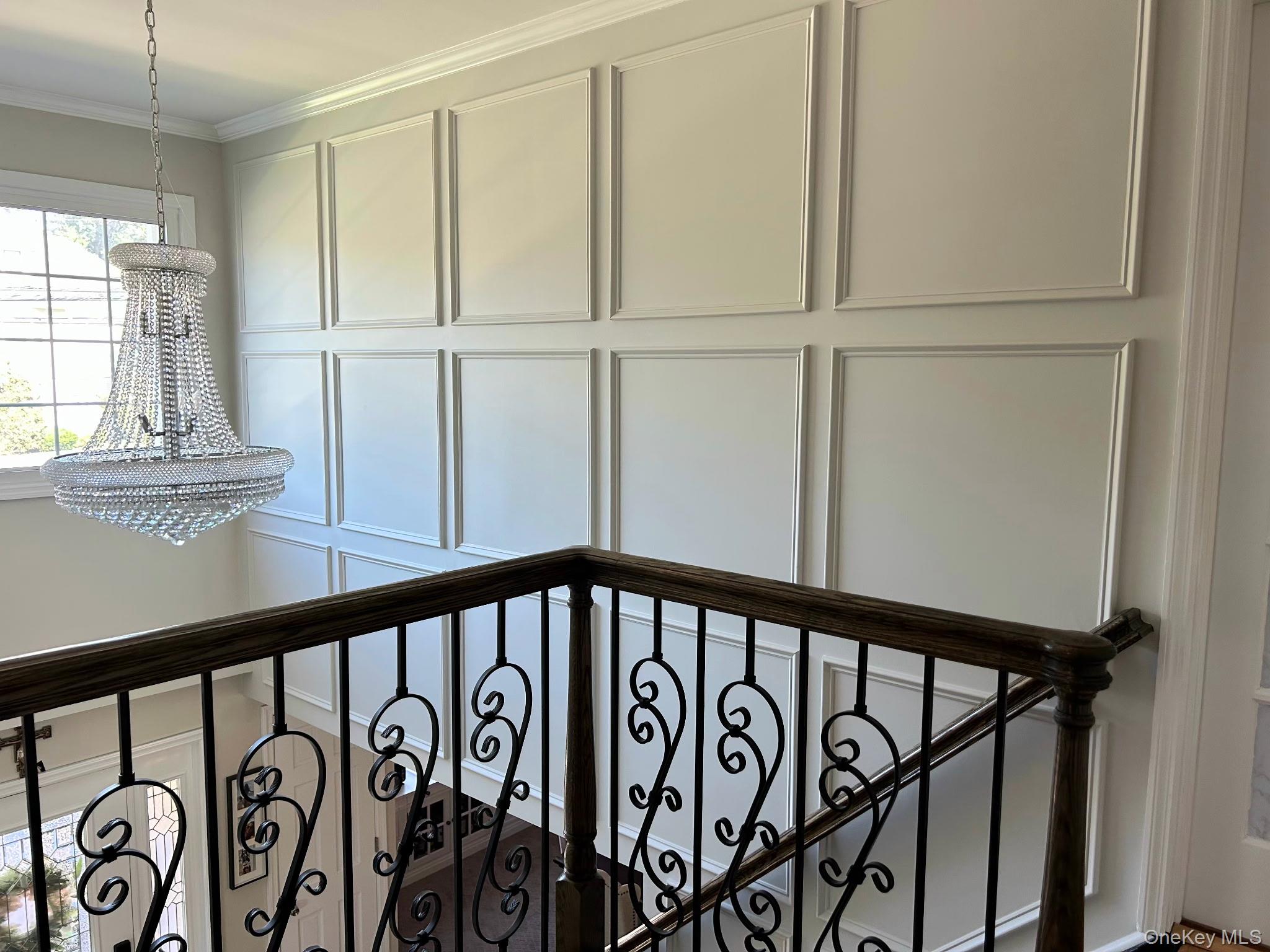 82 Lakeview Avenue, Rockville Centre, NY 11570