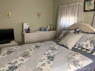 Old Country Old Country Road # 44, Riverhead, NY 11901