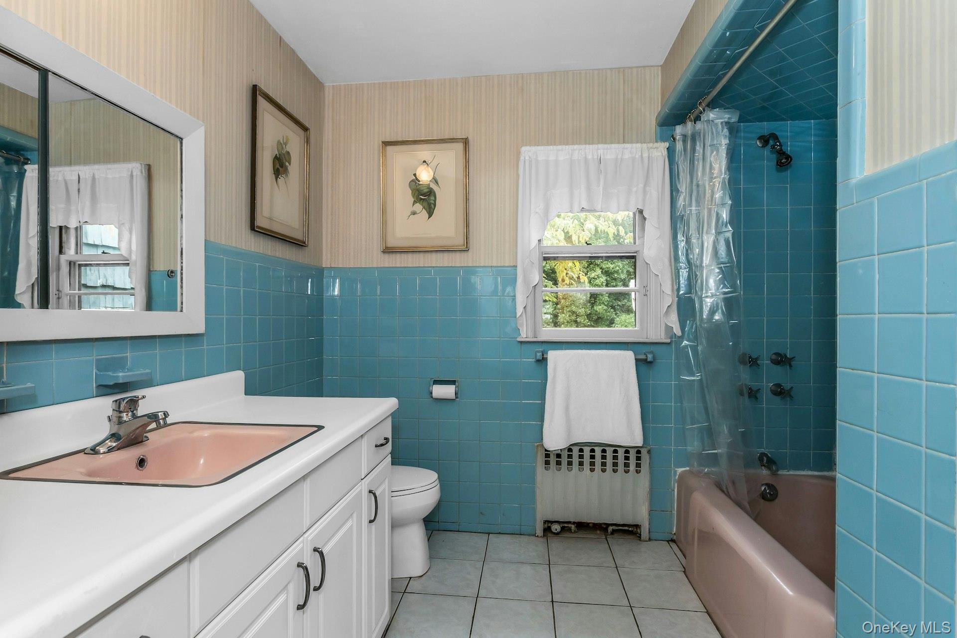 17 Church Street, Locust Valley, NY 11560