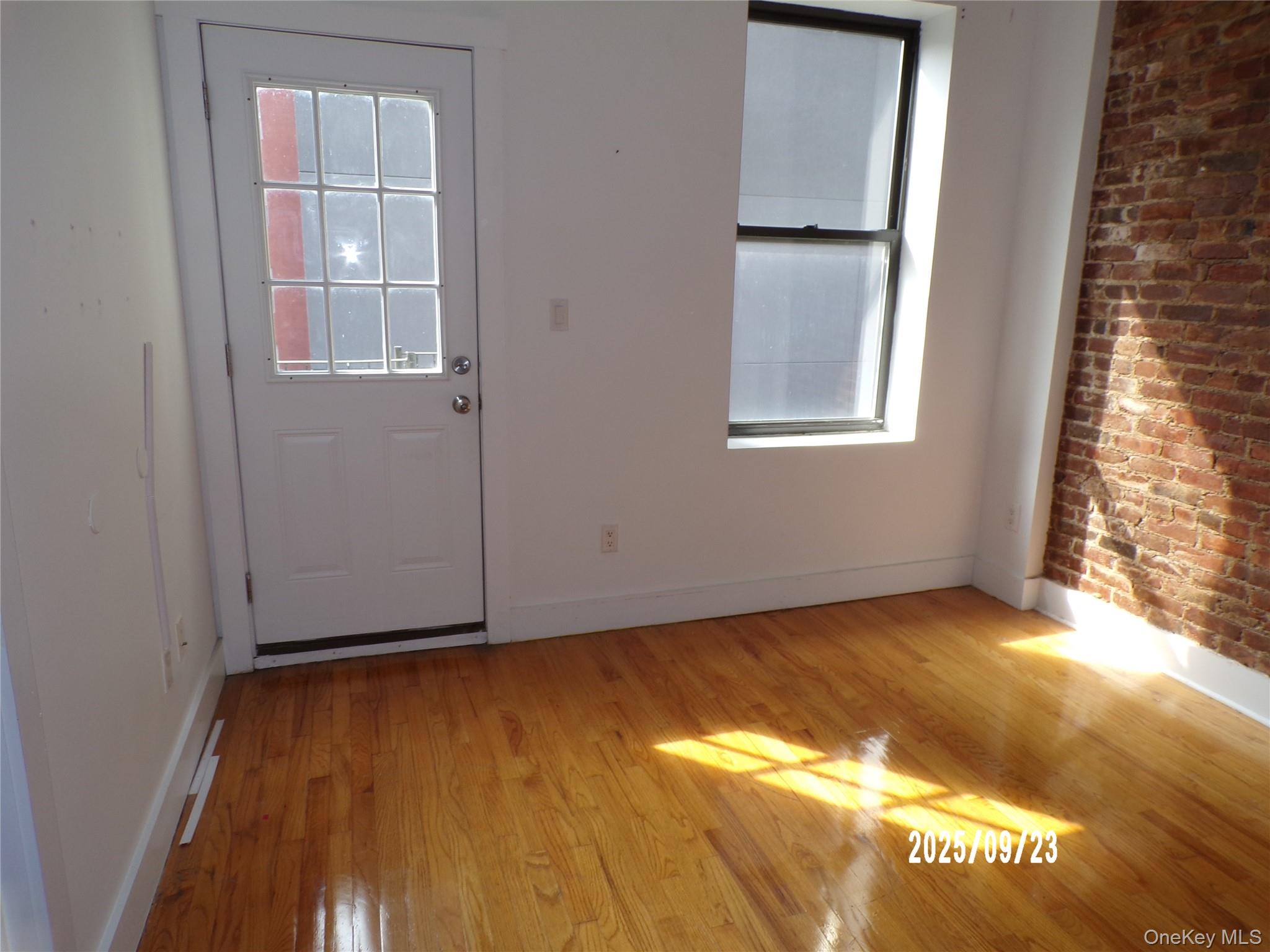 15 Humboldt Street, Brooklyn, NY 11206