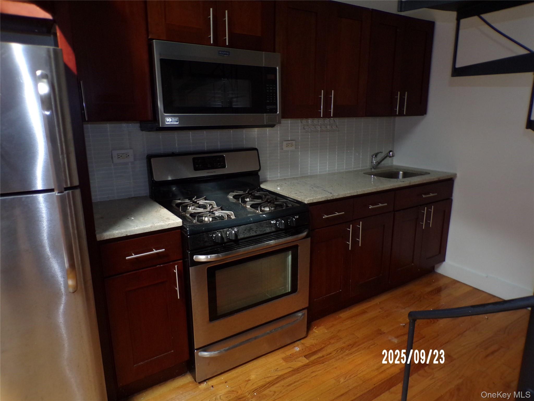 15 Humboldt Street, Brooklyn, NY 11206