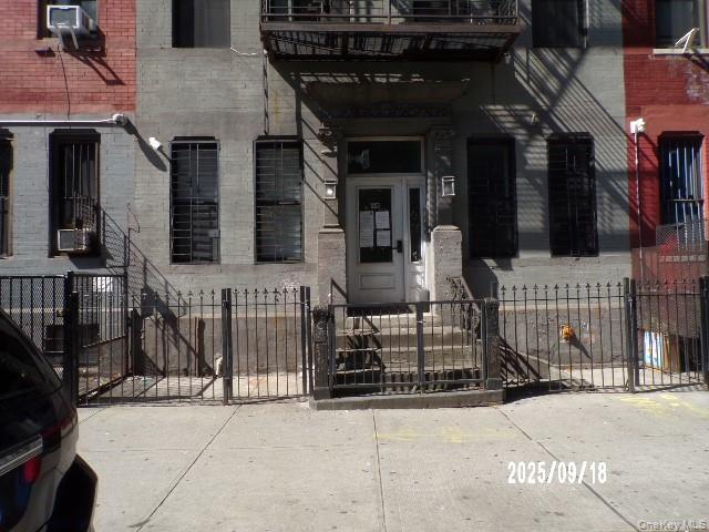 15 Humboldt Street, Brooklyn, NY 11206