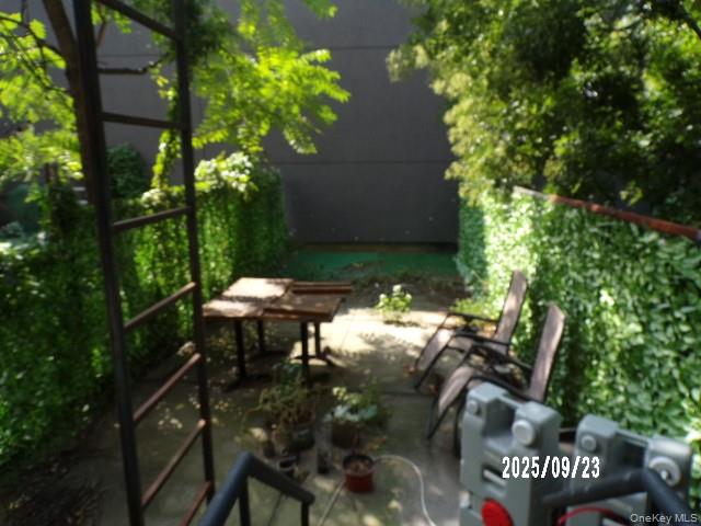 15 Humboldt Street, Brooklyn, NY 11206