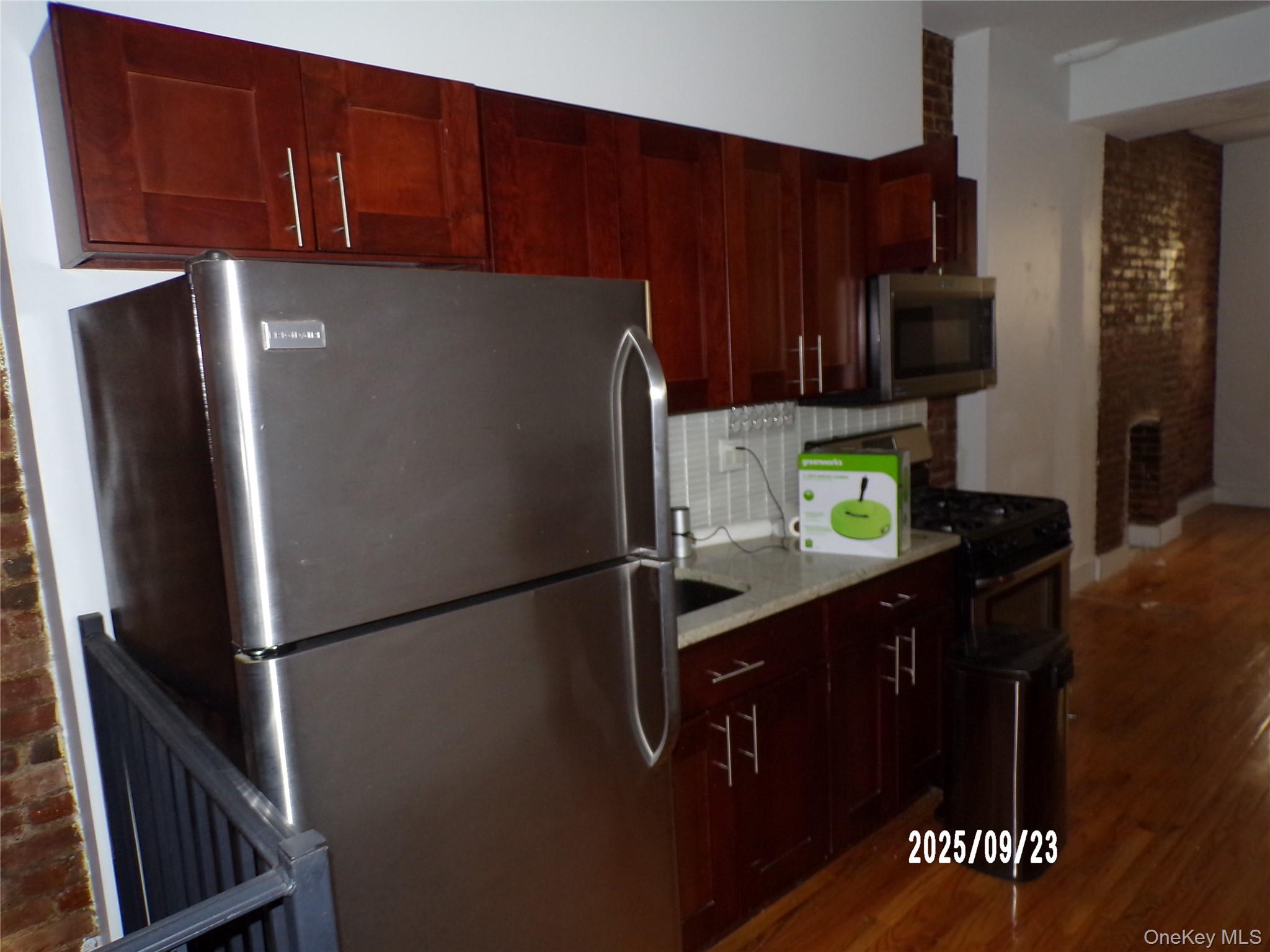 15 Humboldt Street, Brooklyn, NY 11206