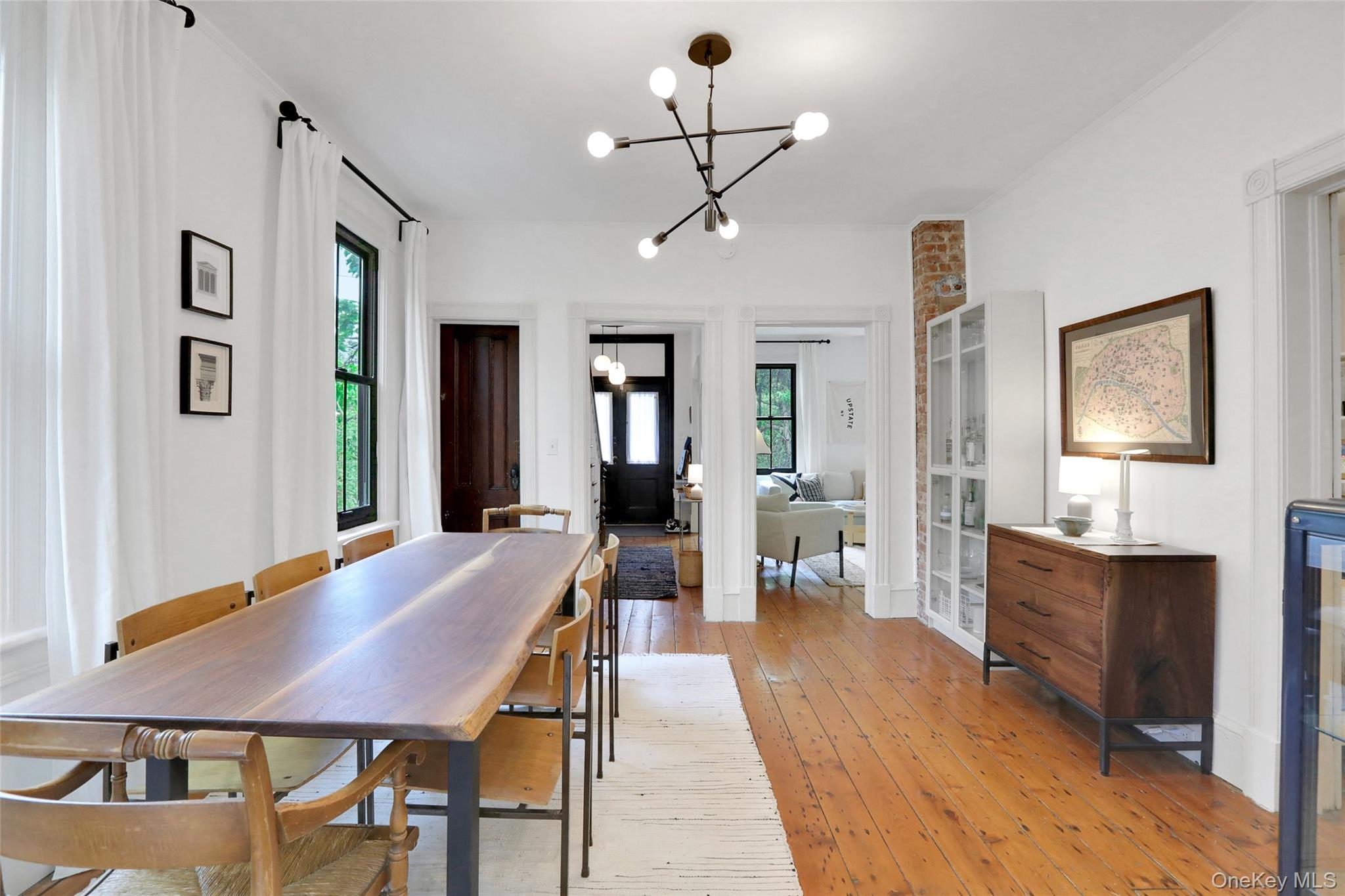 1015 Creek Locks Road, Rosendale, NY 12472