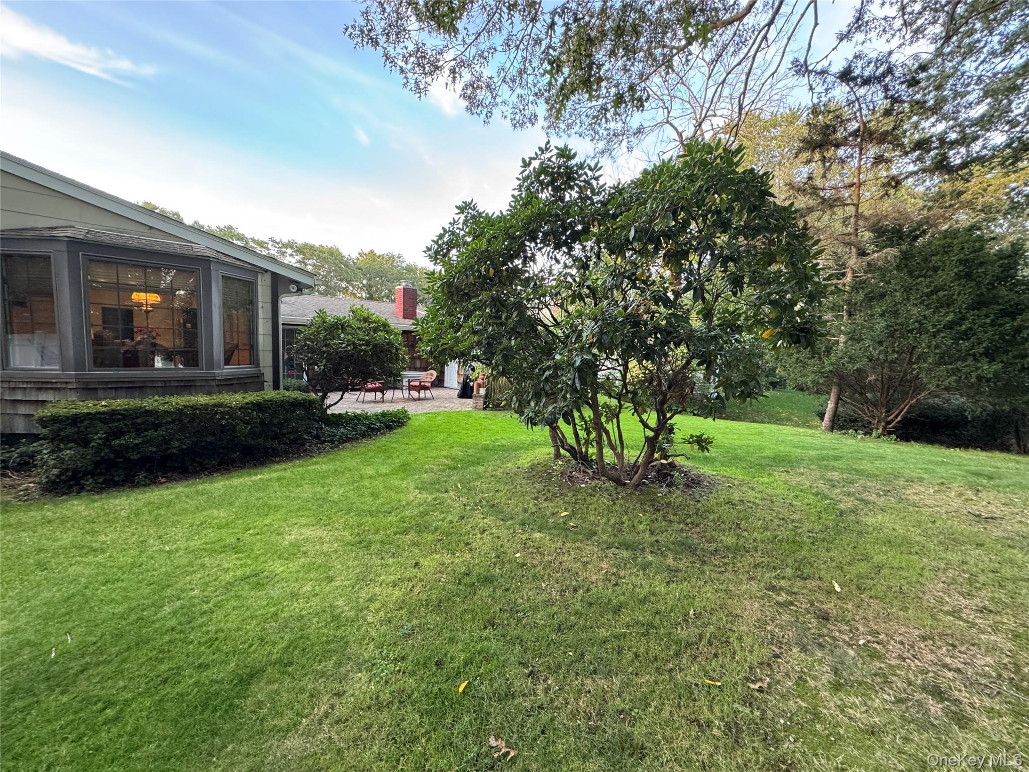 21 Fuller Street, Dix Hills, NY 11746