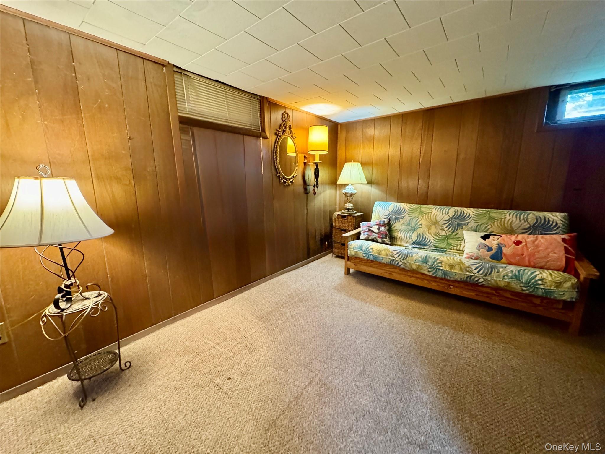 21 Fuller Street, Dix Hills, NY 11746