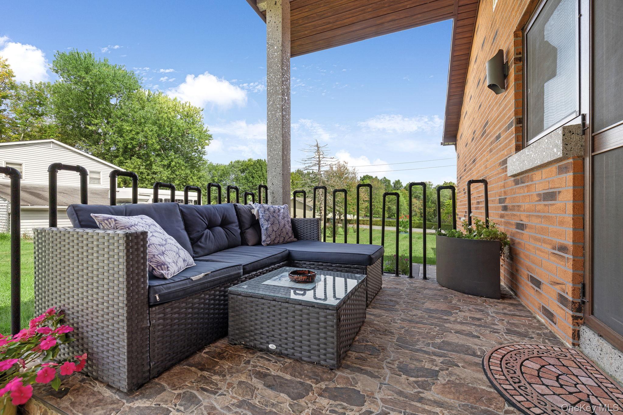 26 Joshua Drive, Bloomingburg, NY 12721