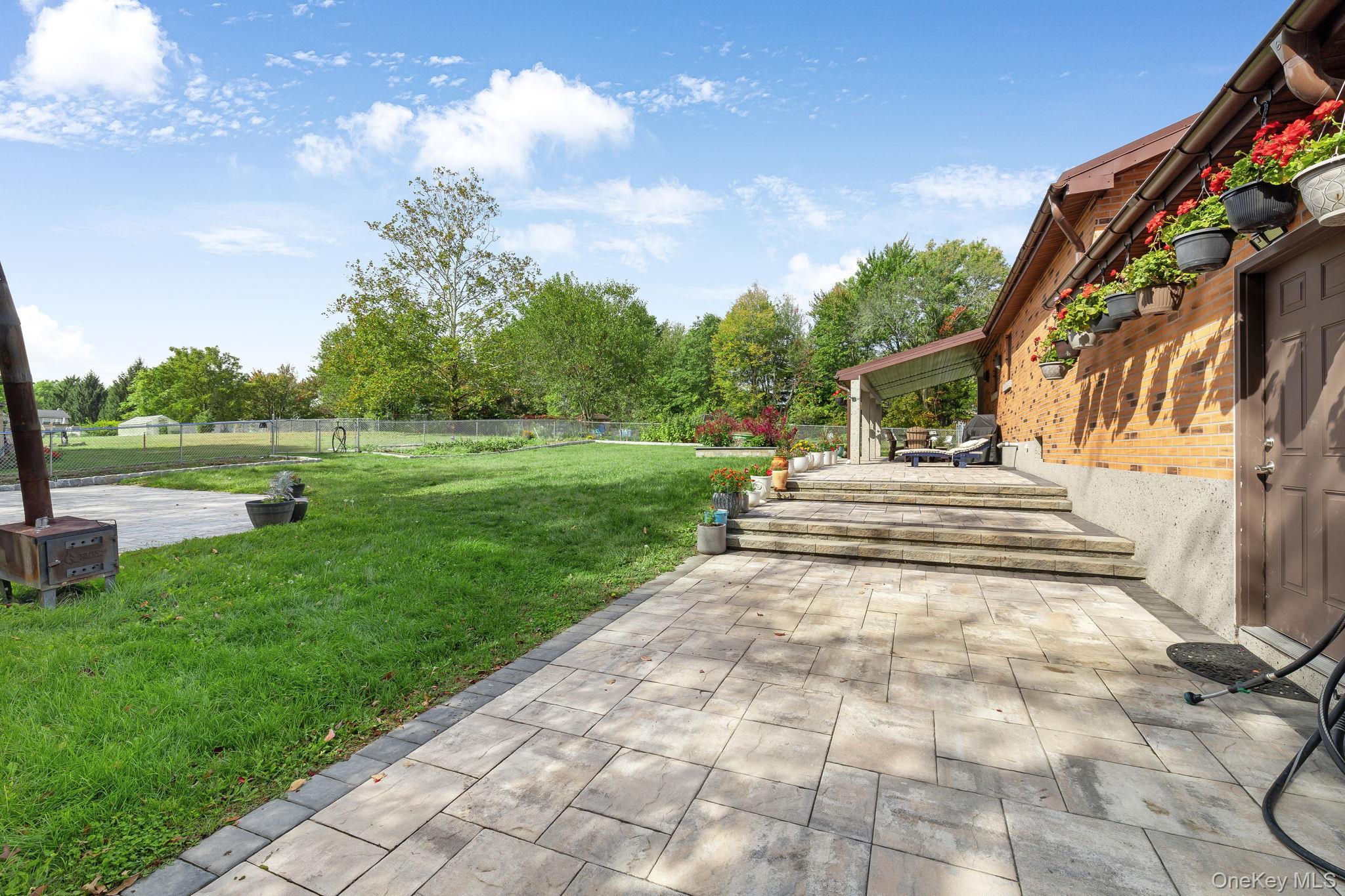 26 Joshua Drive, Bloomingburg, NY 12721