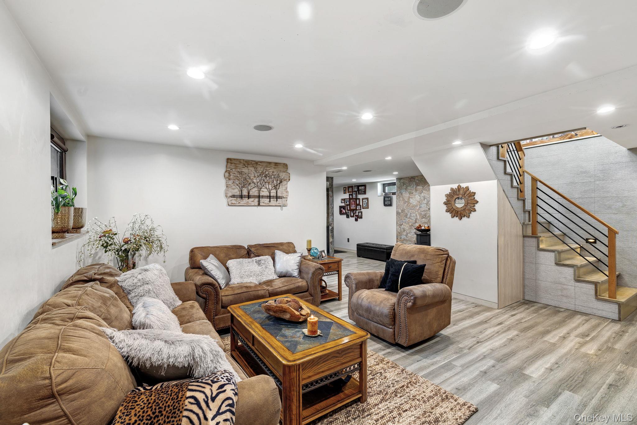 26 Joshua Drive, Bloomingburg, NY 12721