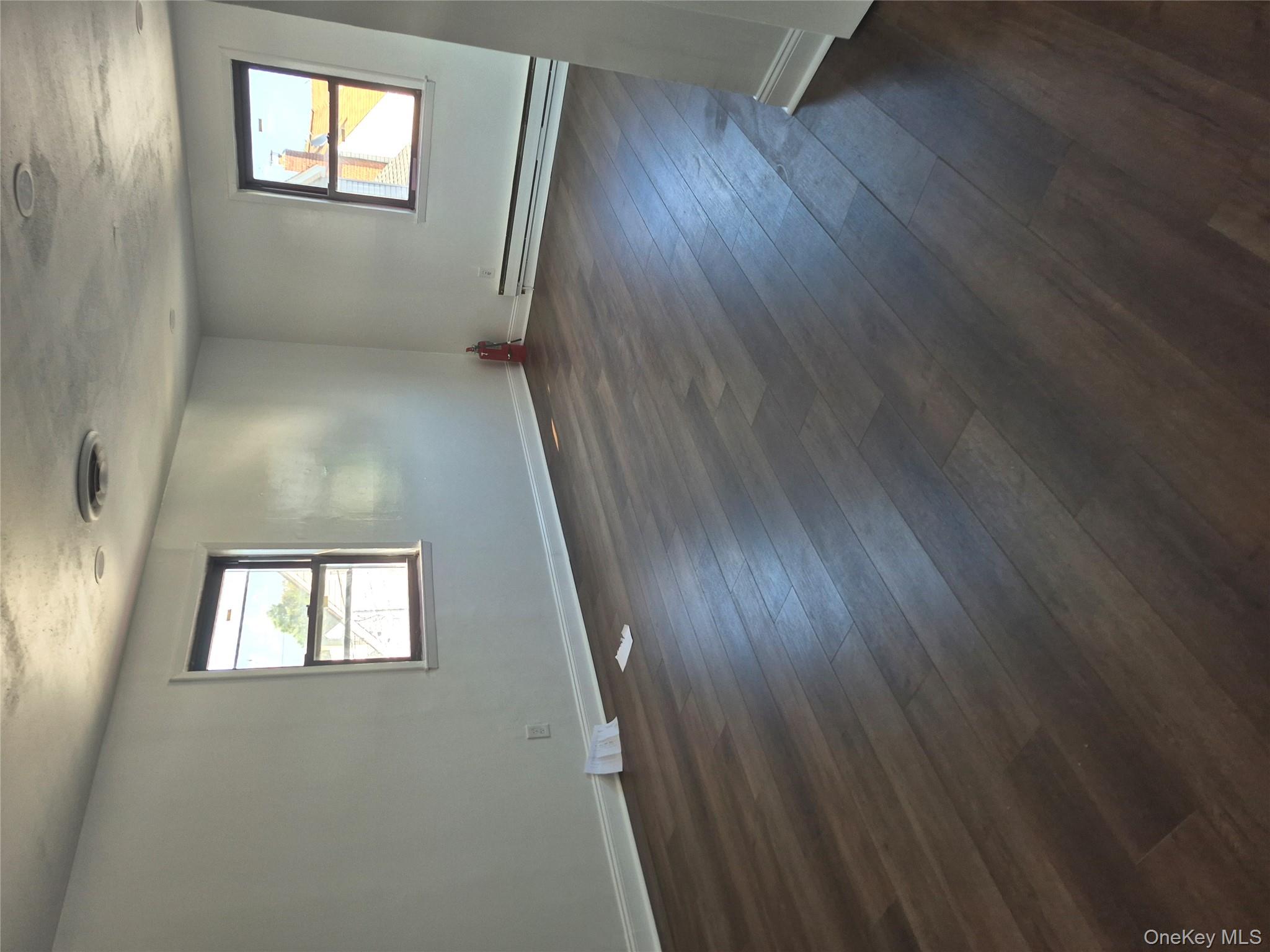 475 W Merrick Road, Valley Stream, NY 11580